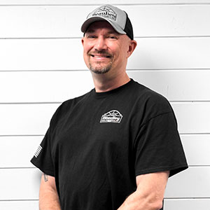 Eric Leclair - Beaulieu Home Improvement project manager, a local expert in roofing and siding installations